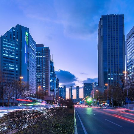 Holiday Inn Express Qingdao City Center By Ihg Εξωτερικό φωτογραφία