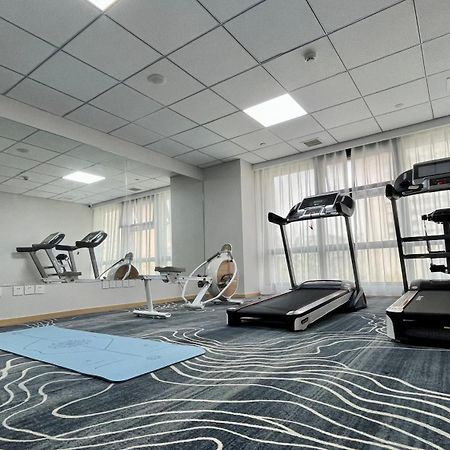 Holiday Inn Express Qingdao City Center By Ihg Εξωτερικό φωτογραφία