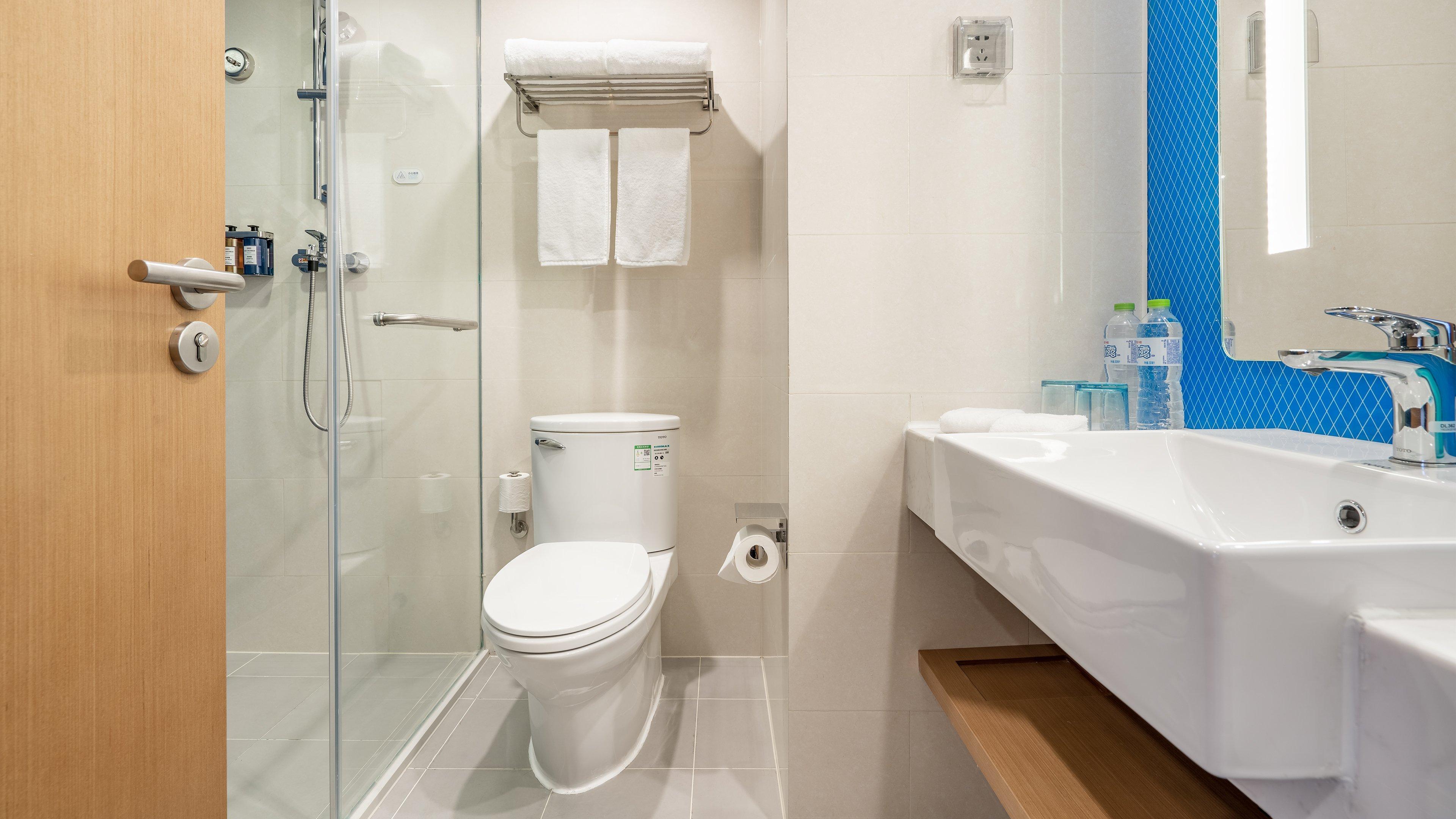 Holiday Inn Express Qingdao City Center By Ihg Εξωτερικό φωτογραφία