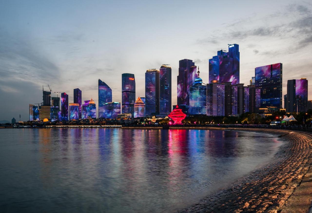 Holiday Inn Express Qingdao City Center By Ihg Εξωτερικό φωτογραφία