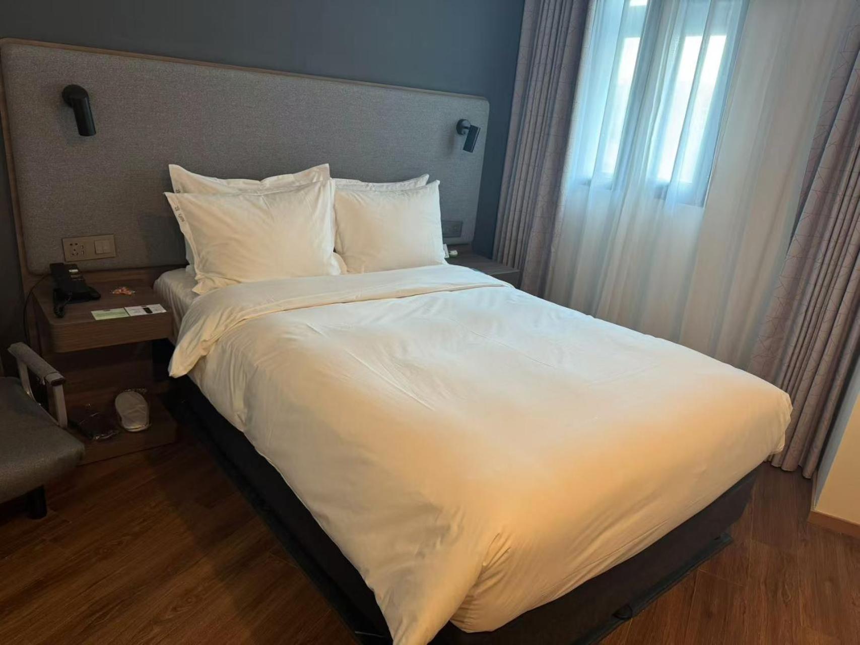 Holiday Inn Express Qingdao City Center By Ihg Εξωτερικό φωτογραφία